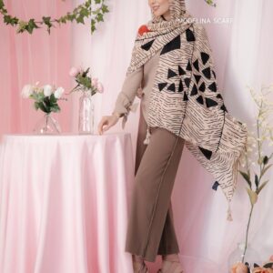 شال نخی منگوله ای 716M11