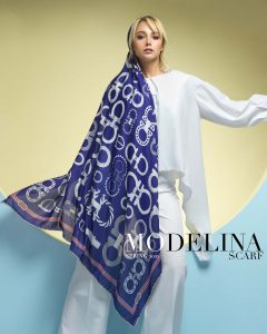 روسری نخی فراگامو