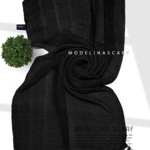 شال مشکی پلیسه نخی منگوله دار 1106