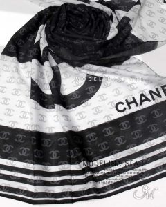 خرید شال نخی منگوله دار مدلینا M4