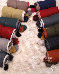 شال پلیسه 2لایه و دو رو پم پم دار