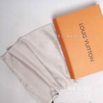 شال وارداتی طرح 1368 LV شیری