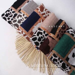 شال نخ پاییزه(وارداتی )مدلینا 1483