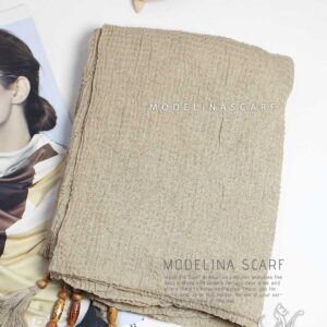 1625m7 شال نخی پلیسه کرم