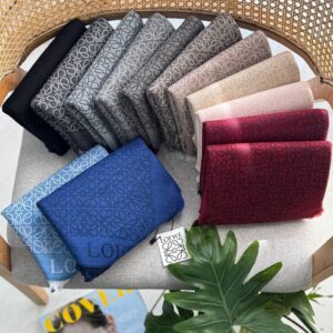 شال کشمیر چهارفصل LOEWE